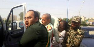 Неизвестные застрелили более 20 человек на военном параде в Иране