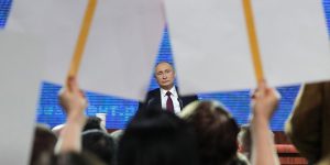 Путин оценил плюсы от «заставивших включить мозги» западных санкций