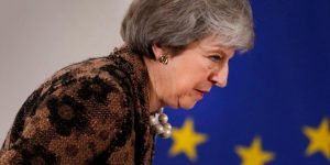 Times узнала о расколе британского кабинета на три части из-за Brexit