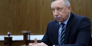Глава Петербурга уволил советника после критики воды и энергосетей