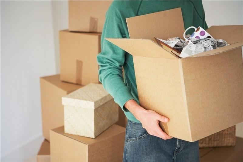 Как правильно упаковать вещи при переезде: советы